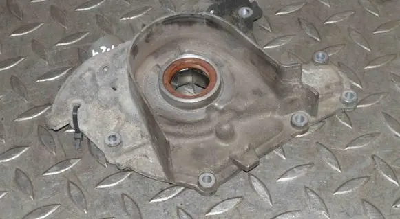 Opel Insignia A Oil pump 55566000