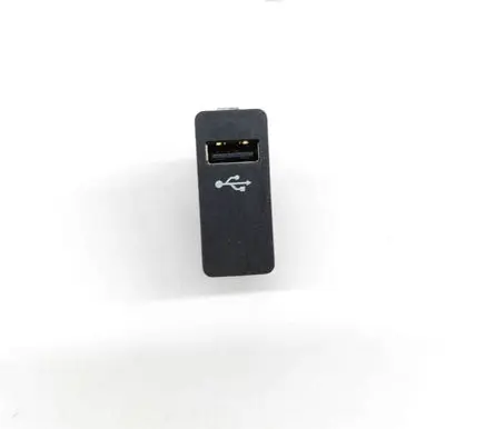 BMW i3 USB socket connector 6820397