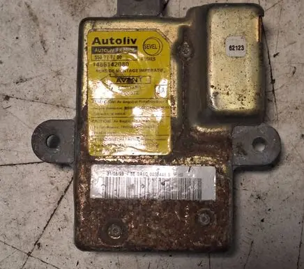 Peugeot 806 Airbag control unit/module 550777700 1486142080 5EGA9D0035448S