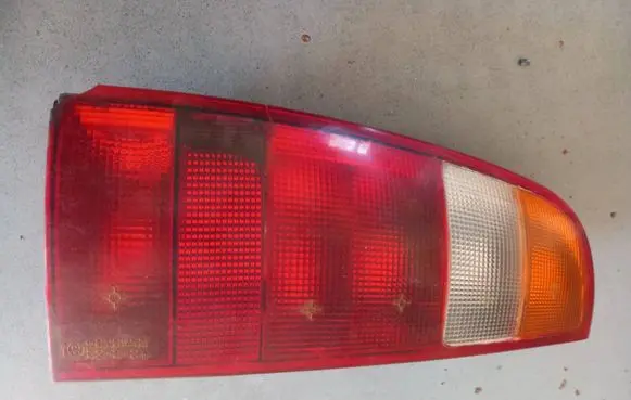 Volkswagen Polo III 6N 6N2 6NF Rear/tail lights 6k0945111
