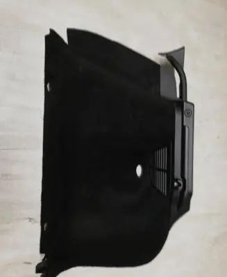 Trunk/boot lower side trim panel