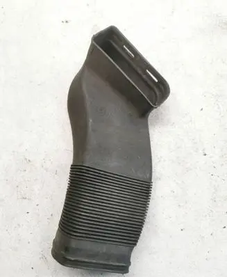 Audi A6 S6 C5 4B Air intake duct part 8D0129617E