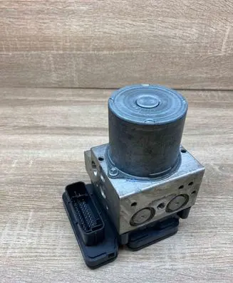 BMW 5 F10 F11 ABS Pump 6797668 6797670