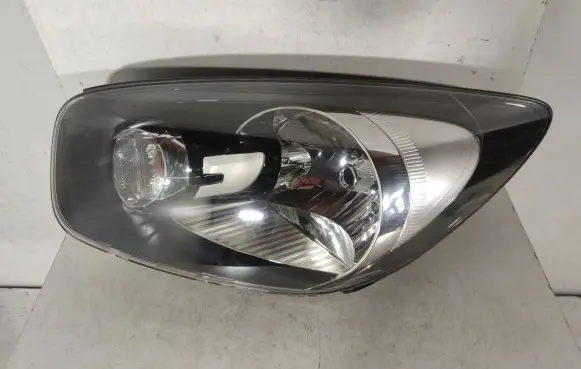KIA Picanto Headlight/headlamp 921011Y0