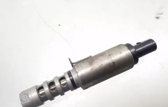 Audi A8 S8 D4 4H Camshaft vanos timing valve 06E109257J
