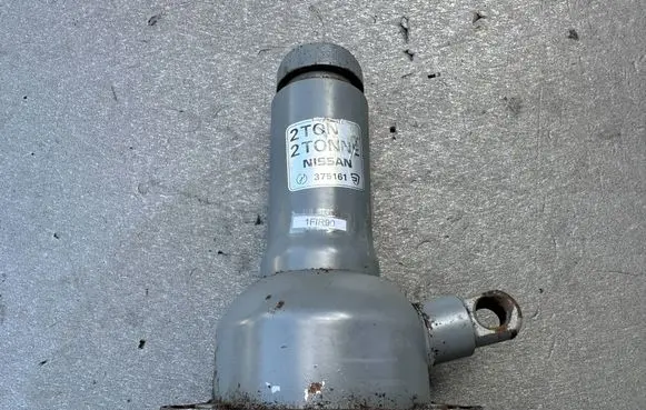 Nissan Patrol Y60 Lift Jack 9955106J00