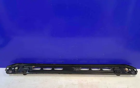 Volvo S60 Radiator support slam panel bracket 31368100