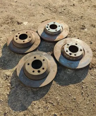 Audi Q7 4L Brake discs and calipers set 