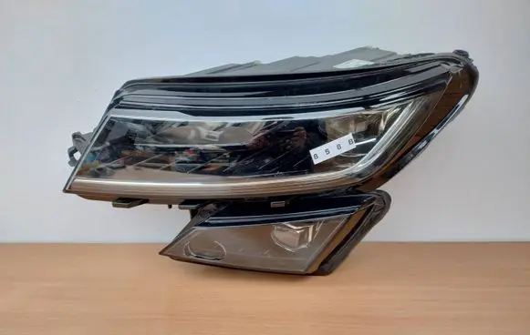 Skoda Kodiaq Headlight/headlamp 566941015H
