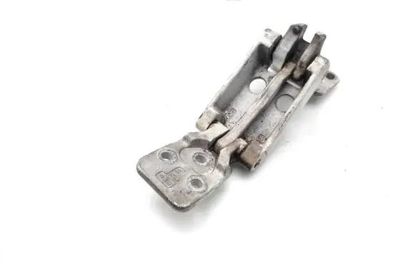 Mercedes-Benz Sprinter W906 Loading door lower hinge A9067400337