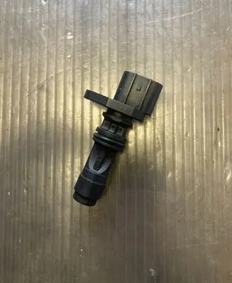 Nissan Pathfinder R51 Camshaft position sensor 949979170
