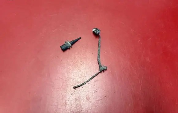 BMW X3 G01 Outside/exterior temperature sensor 6936953 65816936953
