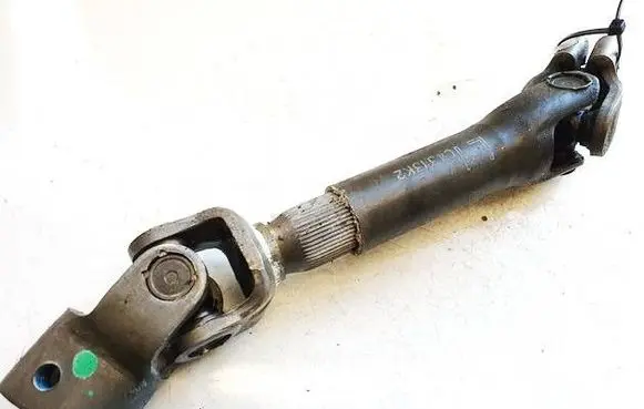 Toyota Auris 150 Steering column universal joint L1C4313K2