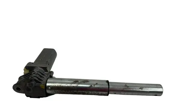 BMW 5 E60 E61 Seat adjustment motor 0390023234 8321087