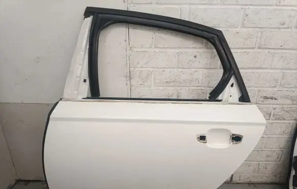 Audi A6 S6 C7 4G Rear door