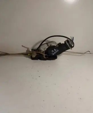 Suzuki Grand Vitara I Front door lock