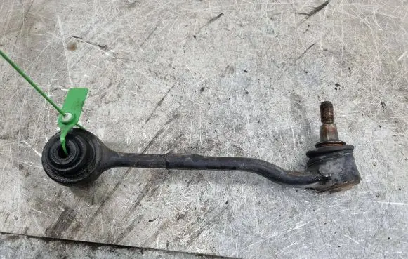 BMW X1 E84 Front control arm 6768989