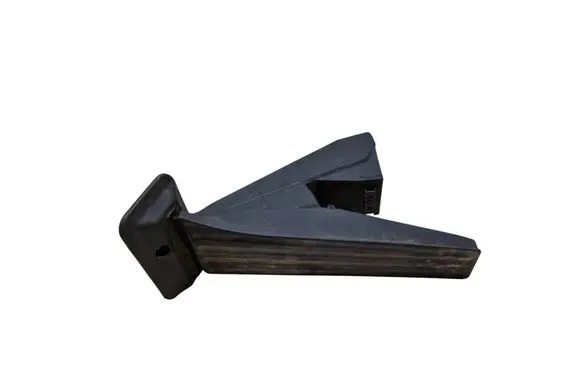 Accelerator throttle pedal