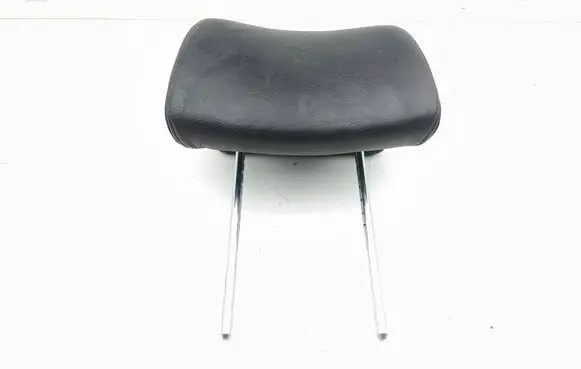 Chevrolet Captiva Front seat headrest 