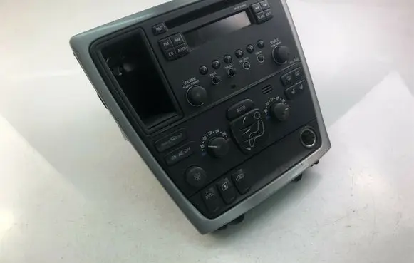 Volvo XC70 Climate control unit 267639C K5001