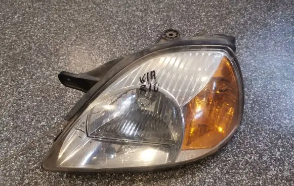 KIA Rio Headlight/headlamp