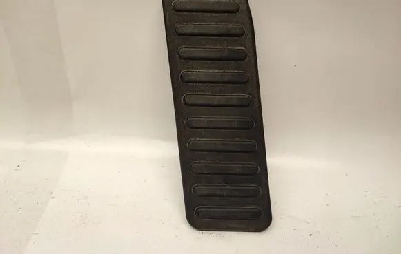 Ford Mustang VI Foot rest pad/dead pedal FR3B6312020ACW