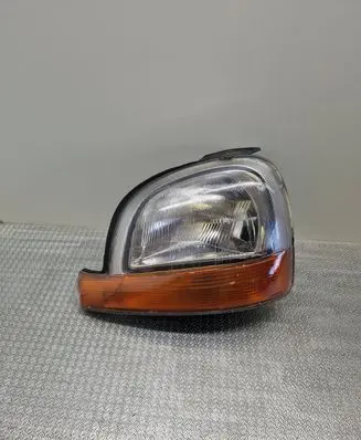 Renault Kangoo I Headlight/headlamp dust cover 086669 89001033