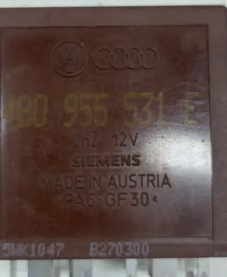 Audi A6 S6 C5 4B Other relay 8B0955531E B270300 PA6GF30