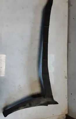 Audi A8 S8 D4 4H Fender foam support/seal 4H0821112B