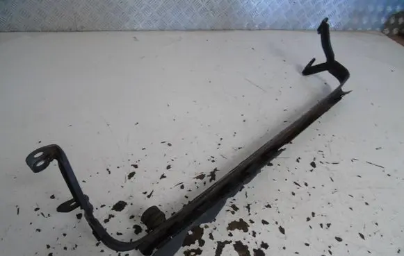 Volvo C30 Radiator trim 