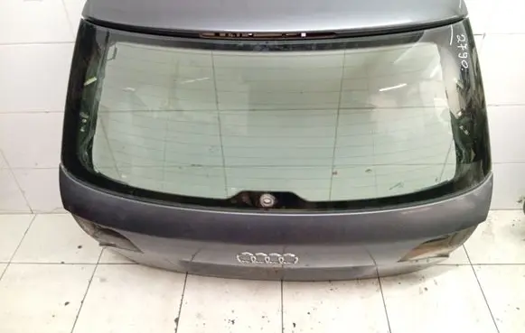 Audi A4 S4 B7 8E 8H Tailgate/trunk/boot lid 43R00137