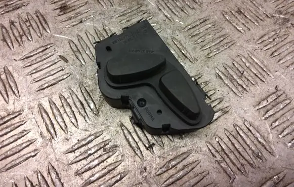 Ford Kuga I Seat control switch 4M5T14A701BA