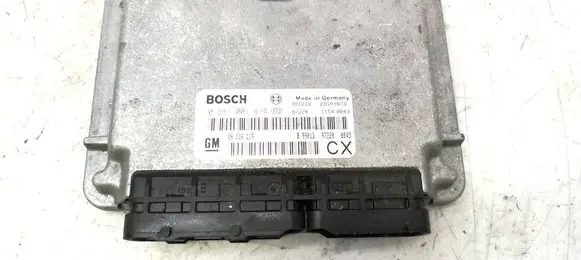 Opel Vectra B Engine control unit/module 28SA3873 0281001874 09136119