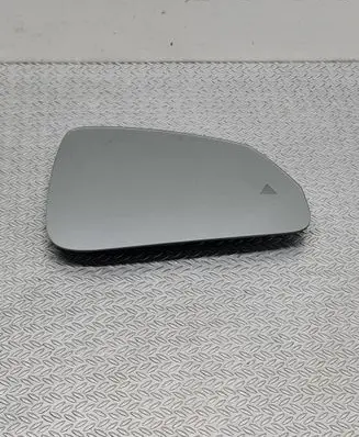 BMW X1 U11 Wing mirror glass S5A18088 0006BH16