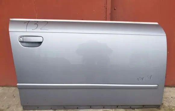 Audi A4 S4 B7 8E 8H Front door