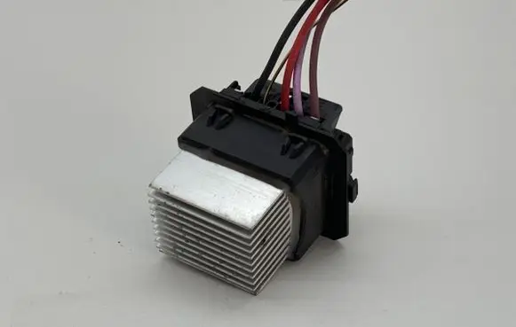 Renault Clio IV Heater blower motor/fan resistor T1017846RB