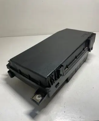 Opel Zafira B Fuse module 015349211 743381