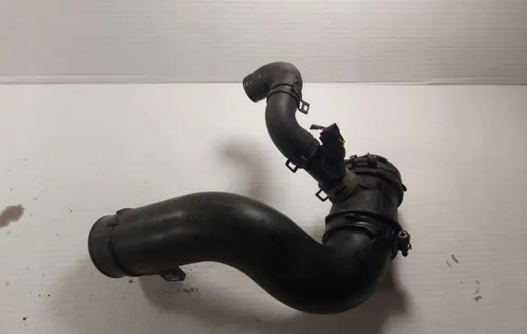 Mazda CX-5 Intake resonator 