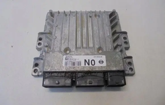 Nissan Juke I F15 Engine control unit/module ECU