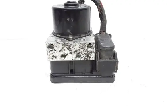 Volvo V50 ABS Pump 30794730 30794728 4N512C405GB