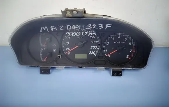 Mazda 323 Speedometer (instrument cluster) CEBJ2M 9H31