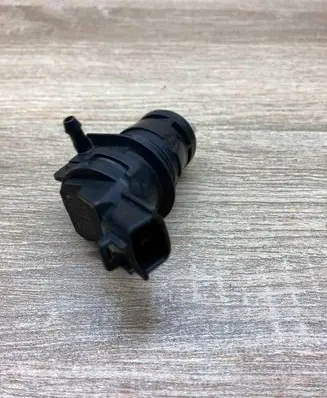 Subaru Justy Windscreen/windshield washer pump 0602104461