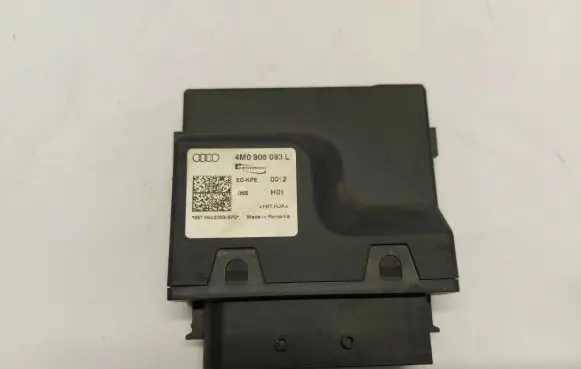 Audi SQ7 Fuel level meter relay 4M0906093L