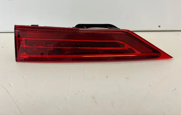 Volvo XC60 Tailgate rear/tail lights 31446620 T00305900 2SK2302