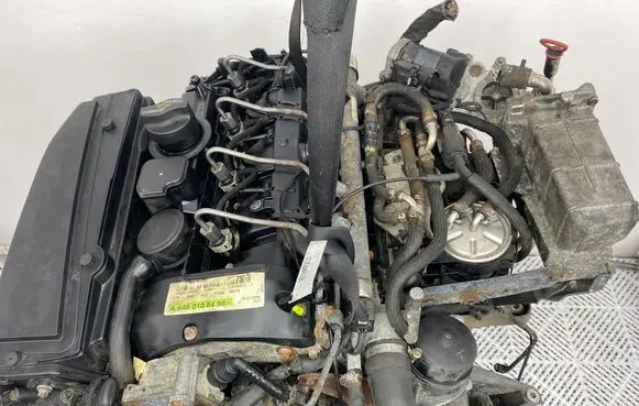 Mercedes-Benz C W204 Engine 646811 OM646811 OM646