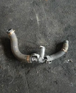 Citroen DS3 Engine coolant pipe/hose 9684589080