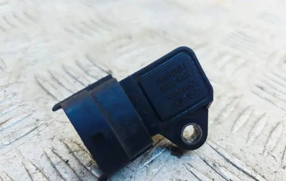 Hyundai i20 (PB PBT) Air pressure sensor 393002B000