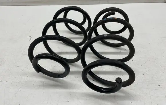 Mercedes-Benz CLA C118 X118 Rear coil spring