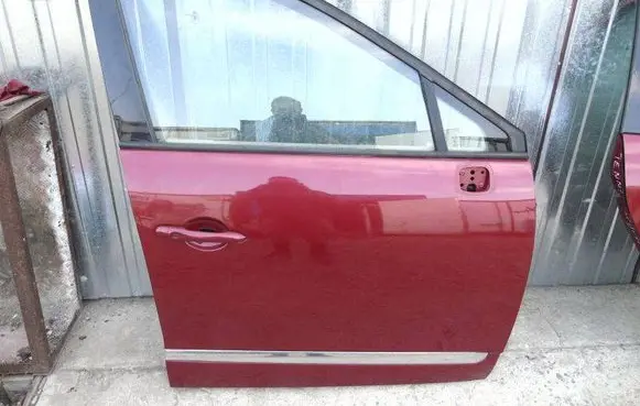 Renault Scenic III - Grand scenic III Front door