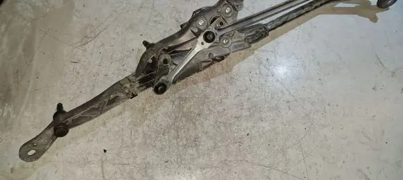 Mercedes-Benz E W212 Front wiper linkage and motor A2128201240